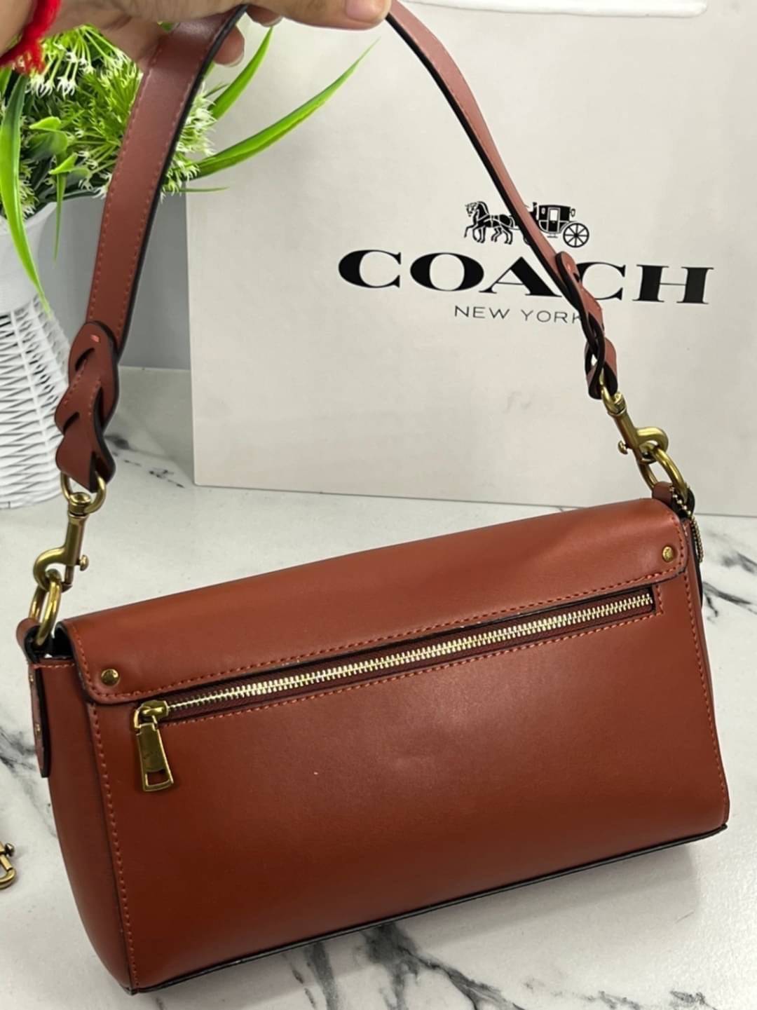 COACH SMALL JADE SHOULDER BAG พร้อมส่งที่ไทย