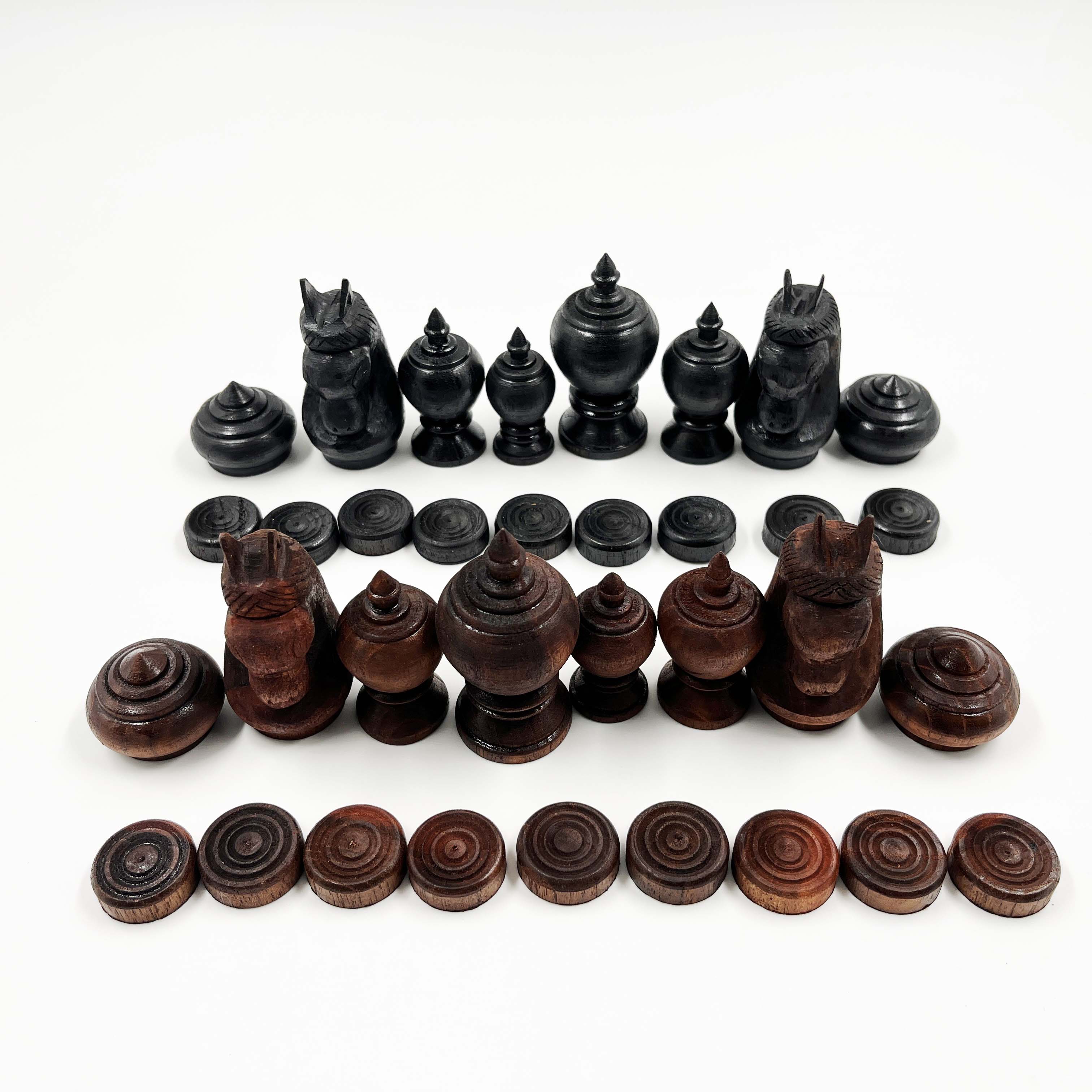 ตัวหมากรุกไทยไม้สักชุดสหัสเดชะ