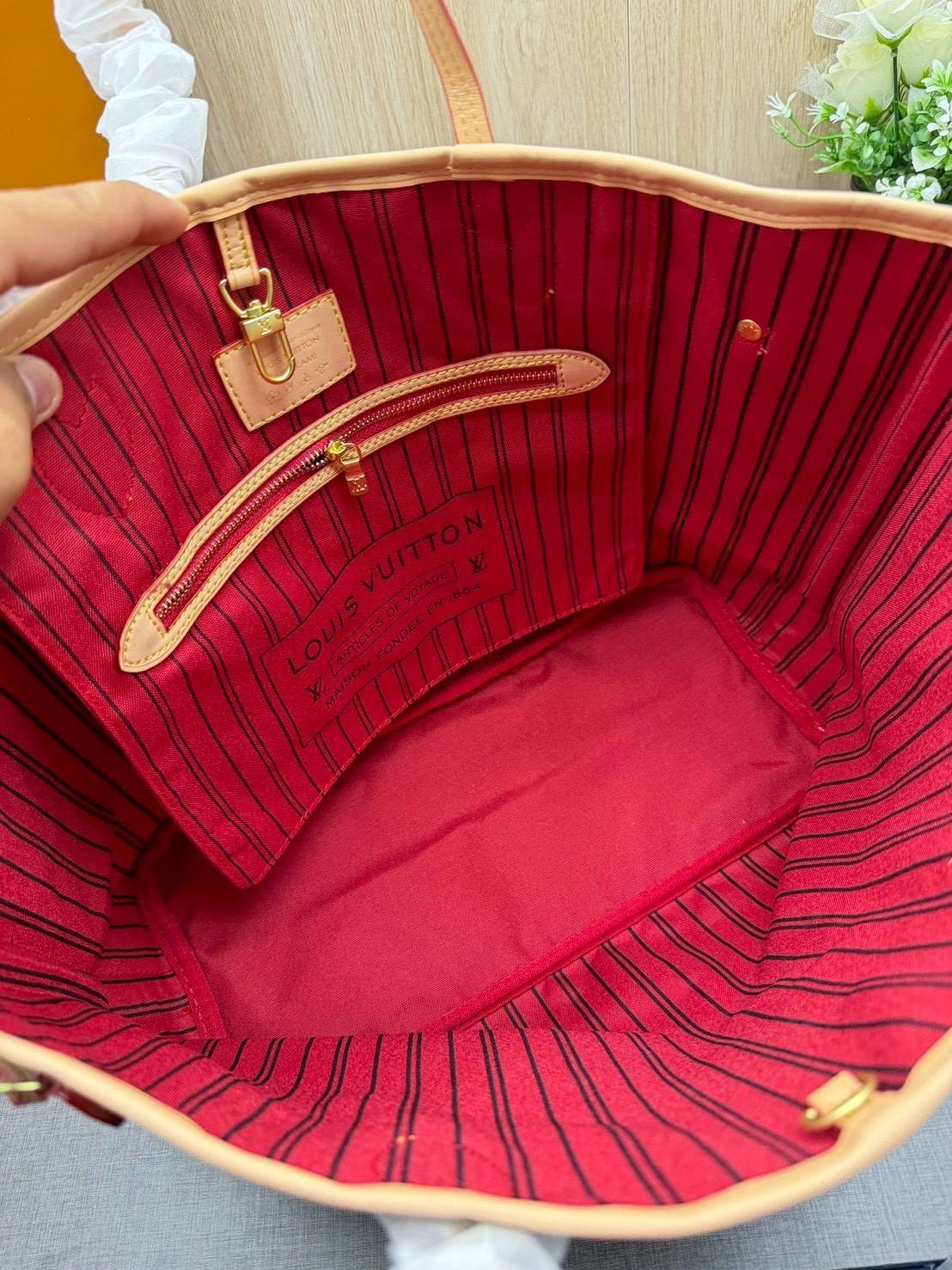 ORI หนังแท้ | LV x TM - Neverfull MM Bag Monogram cherry canvas / LV Tote Bag กระเป๋าสะพายทรงโท้ทใบใหญ่ ลายเชอรี่น่ารักสดใส