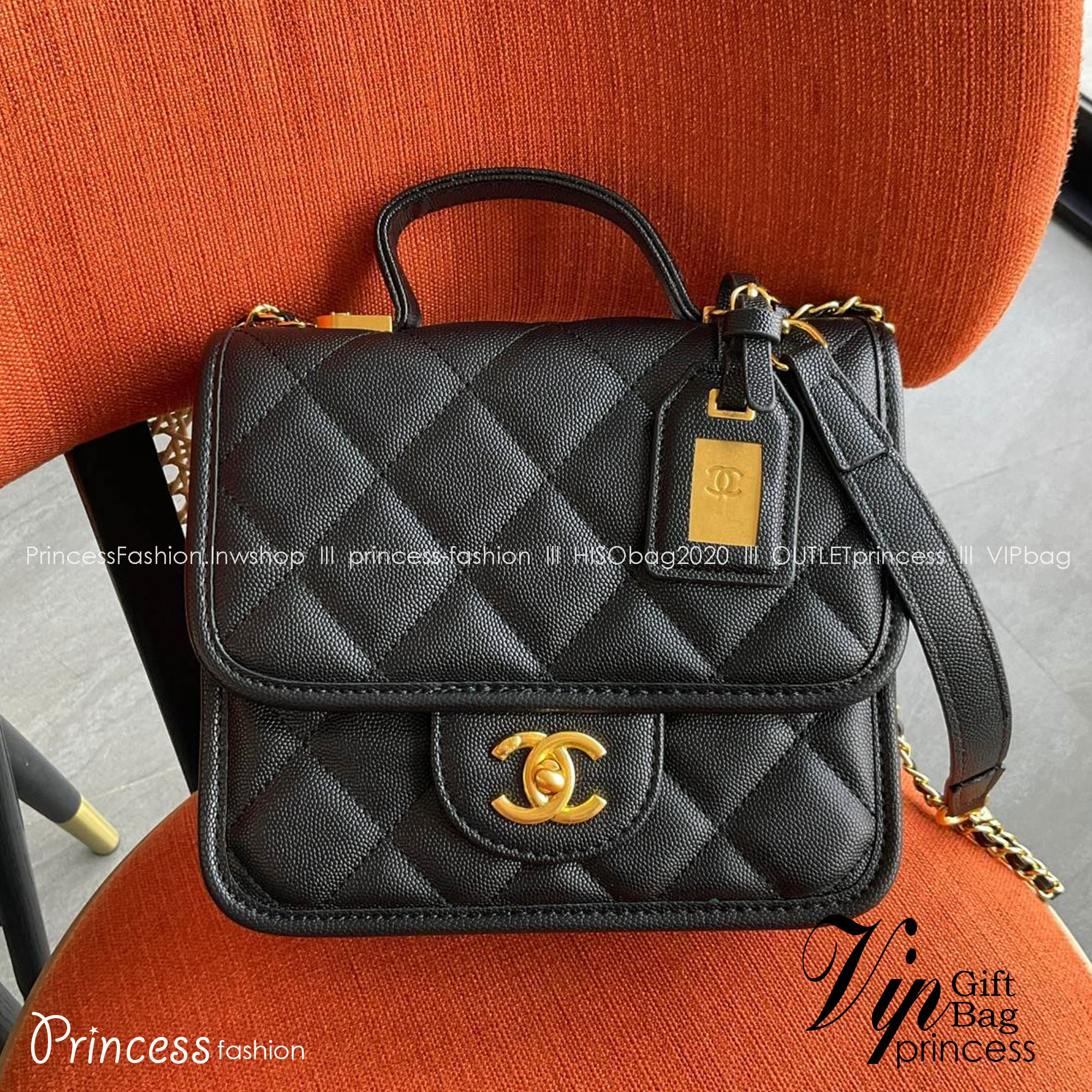 Chanel Handle Flap bag / Chanel Caviar Quilted Sweet handle Flap bag กระเป๋าทรงสะพายข้าง ที่กำลังมาแรงมาในตอนนี้ ตัวกระเป๋าเป็นหนังลายคาเวียร์สวยหรูมาก