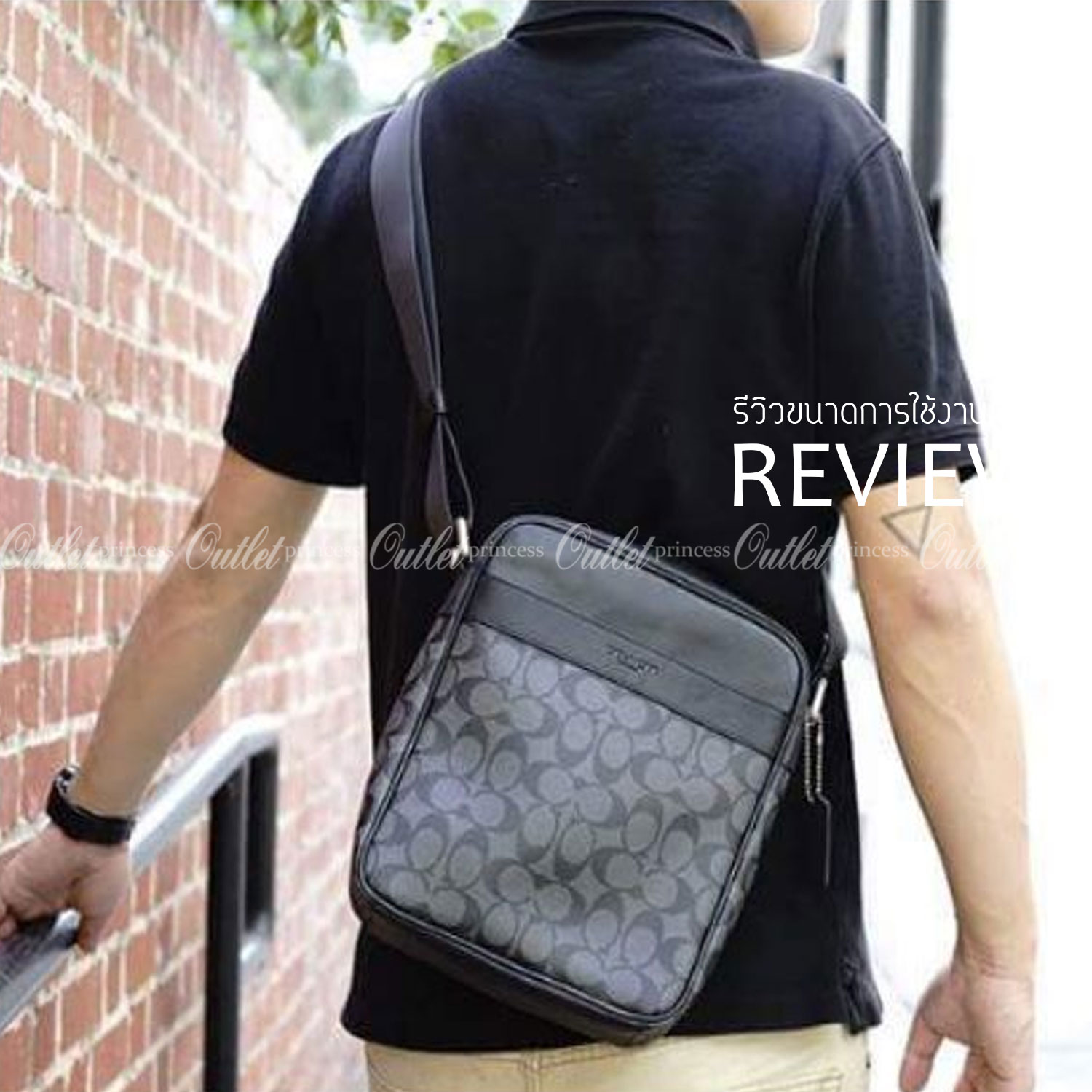 COACH HOUSTON FLIGHT BAG IN SIGNATURE CANVAS (F73336) ขายดีตลอดกาล!! คลาสสิคไม่มีใครเกิน!! กระเป๋าสะพายข้างทรงแมสเซ็นเจอร์ยอดฮิต ทรงสวย ดูดี 🔥 เป็นอีกรุ่น ที่พลาดแล้วต้องรอนานมากๆ ฮ๊อต ฮิต สุดๆ ใช้ได้ทุกเพศ Unisexสุดๆ เท่ห์มากบอกเลย จะออกงานไหน ไม