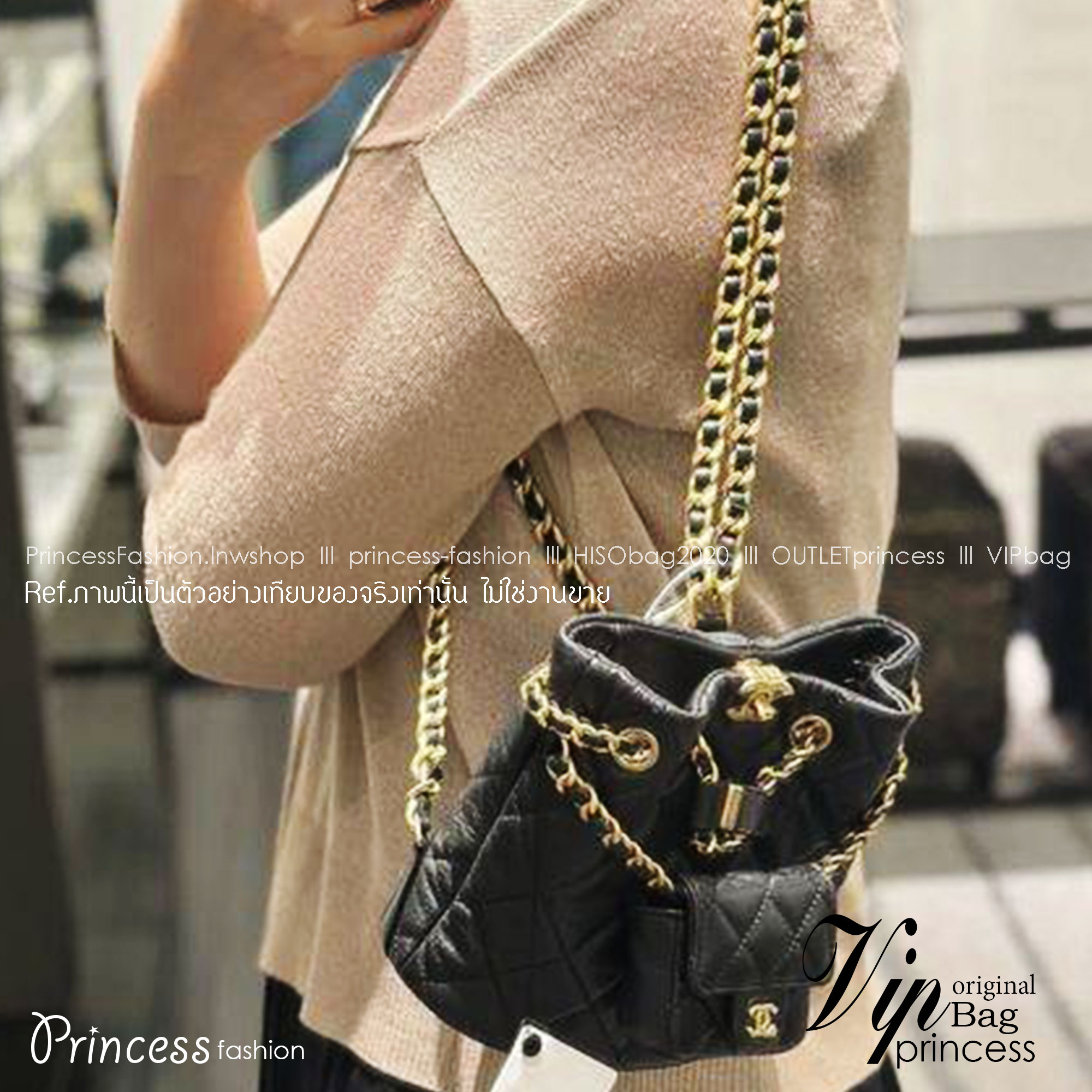 Chanel small backpack กระเป๋าสะพายหลังใบเล็ก โลหะสีทอง ดีไซน์ 2023 น้องน่ารักตะโกนม้าก!! กับกระเป๋าทรงเป้ ขนาดน่ารักน่าใช้ ดีเทลดีงาม มีใบลูกติดในตัวกระเป๋า สะดวกใช้สุดๆ