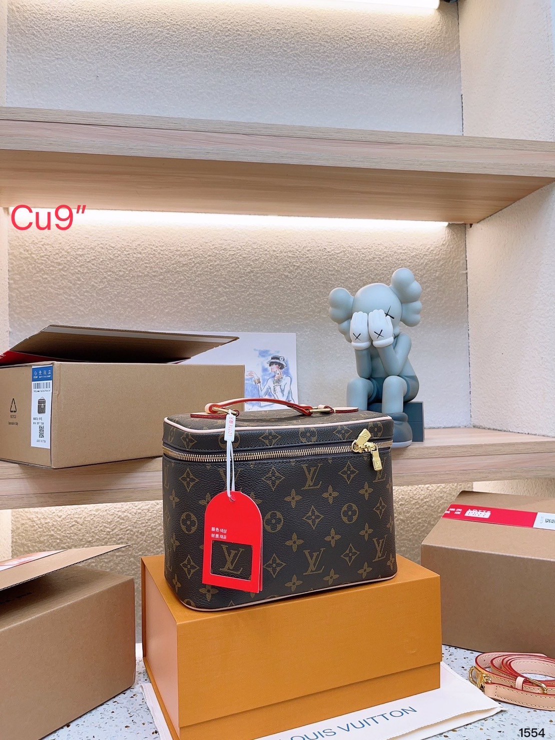 LV Nice Mini Toiletry Pouch / LV Nice Vanity / LV Nice BB Toiletry Pouch Monogram Canvas Bag พร้อมส่ง 3 ไซส์ Rare item กระเป๋าใส่เครื่องสำอางค์งานแบรนด์หรู ครบไซส์ มีสายยาวให้สะพายข้างได้ ในขนาด 6" และ 8" สายถอดได้ งานสวยตามรูปค่ะ