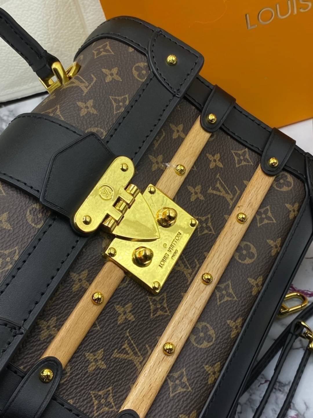 VIP 】หนังแท้ Louis Vuitton TRIANON PM พร้อมส่งที่ไทย งานสวยปังไหมไหว ใบจริงสวยมากกกก ได้สวยก่อนใคร ต้องจัดแล้วจ้า
