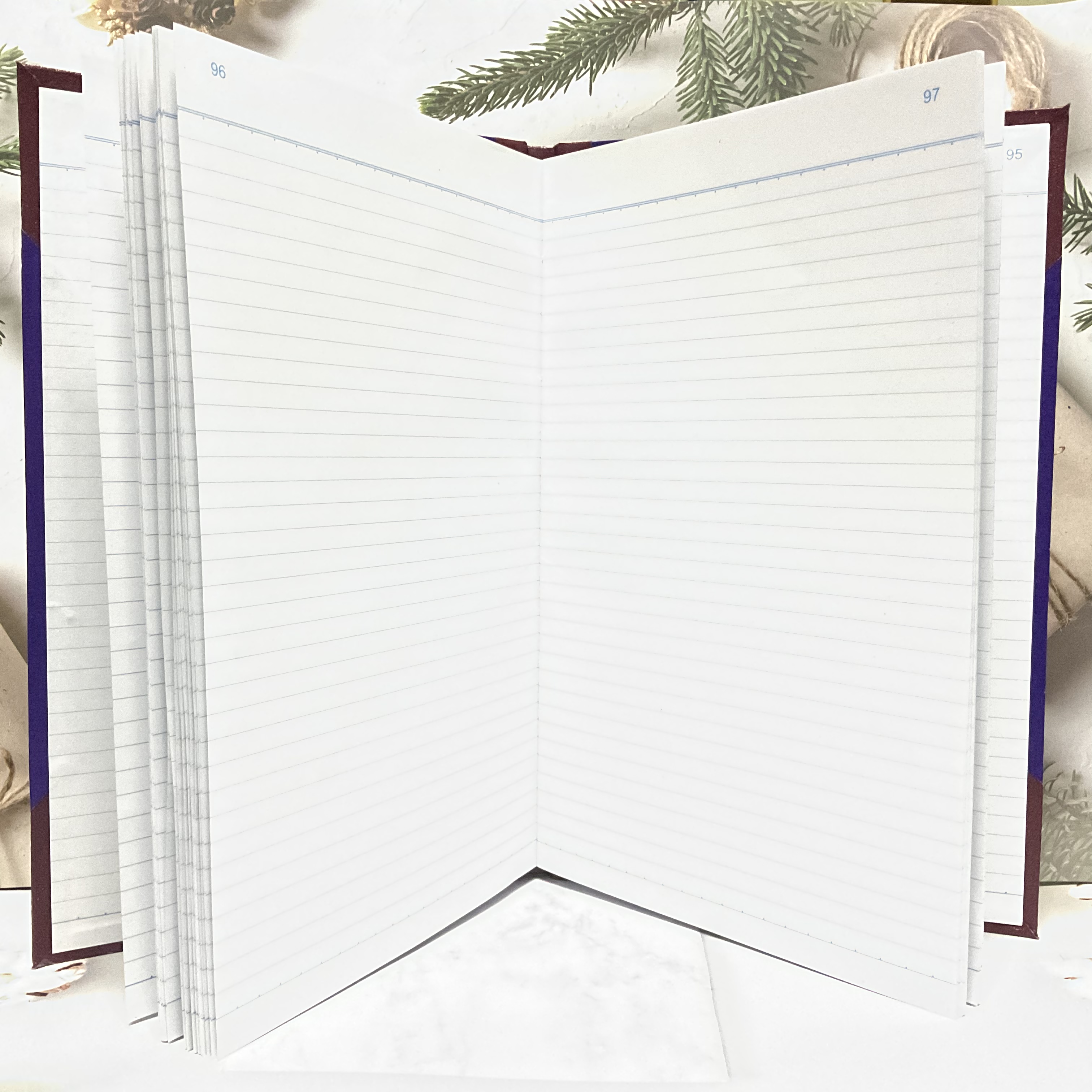 สมุดปกแข็งมุมมัน #2 5/100ผ. 70แกรม 20.5*32cm มีเลขหน้า