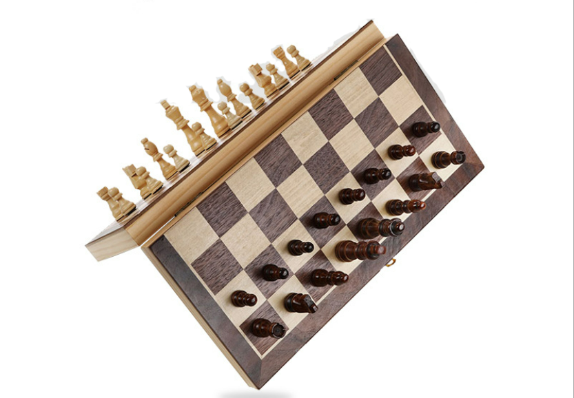 ชุดหมากรุกสากลไม้ตัวไม้กระดานไม้แม่เหล็กมีกล่องเก็บตัวหมากขนาดกระดาน39x39cm.