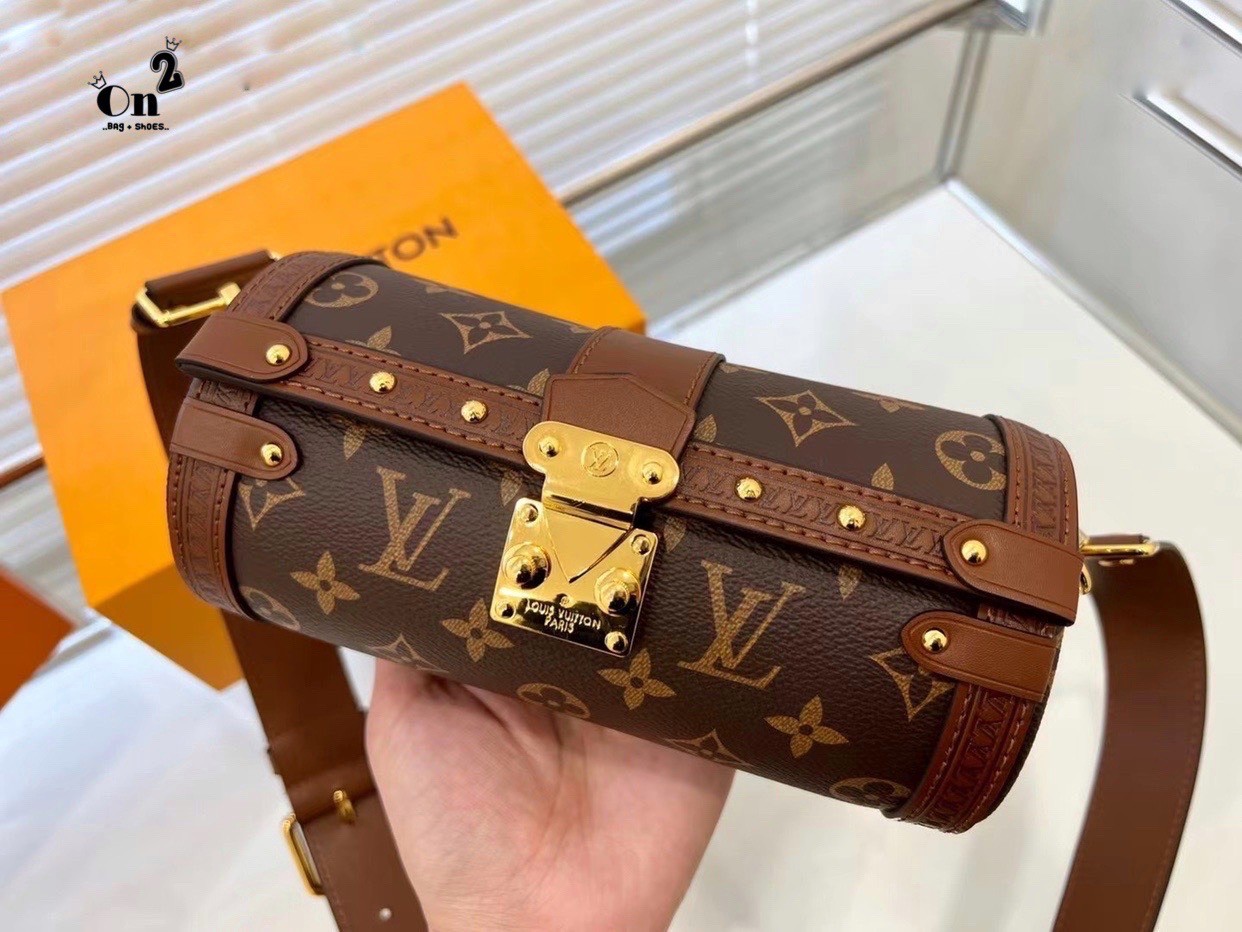 LV PAPILLON TRUNK Monogram coated canvas กระเป๋าสะพายทรงหมอน งานเปิดหน้าหนังลายโมโนแกรม อะไหล่ปั้มทุกจุด เกรดงานสวยเกินราคา ภาพสินค้าถ่ายจากงานขายจริง ใช้งานต่างประเทศได้