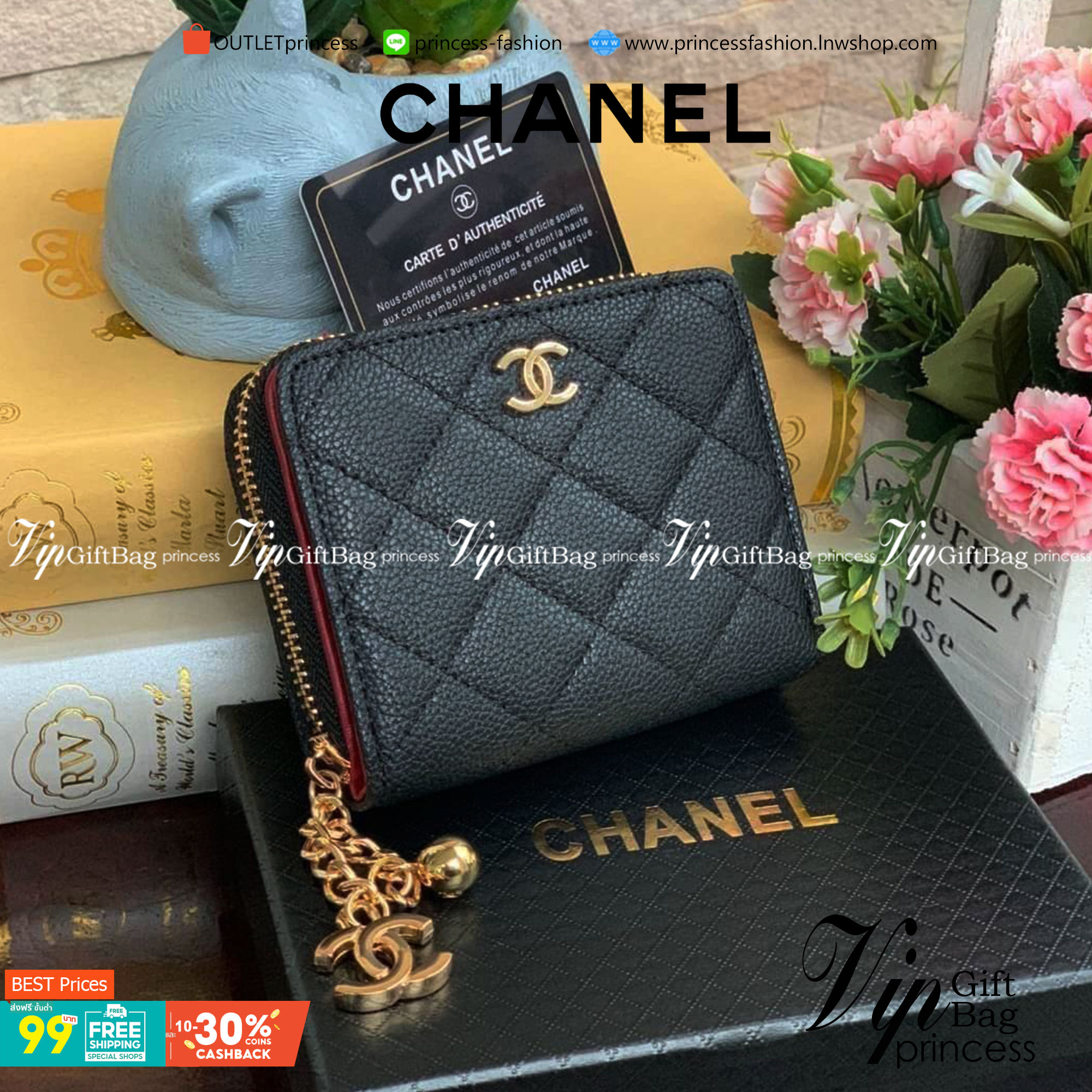 Chanel Short Wallet Caviar Skin กระเป๋าสตางค์แบบสั้น งานพรีเมี่ยมกิ๊ฟสุดพิเศษ มาพร้อมกล่องและการ์ด สำหรับมอบเป็นของขวัญให้กับคนพิเศษในโอกาสดีๆ กระเป๋าสตางค์สั้นใบนี้สามารถใช้งานได้ทั้ง2ด้าน มีทั้งด้านช่องซิปใส่เหรียญ อีกด้านสำหรับใส่ธนบัตรและการ์ด วัสดุลา