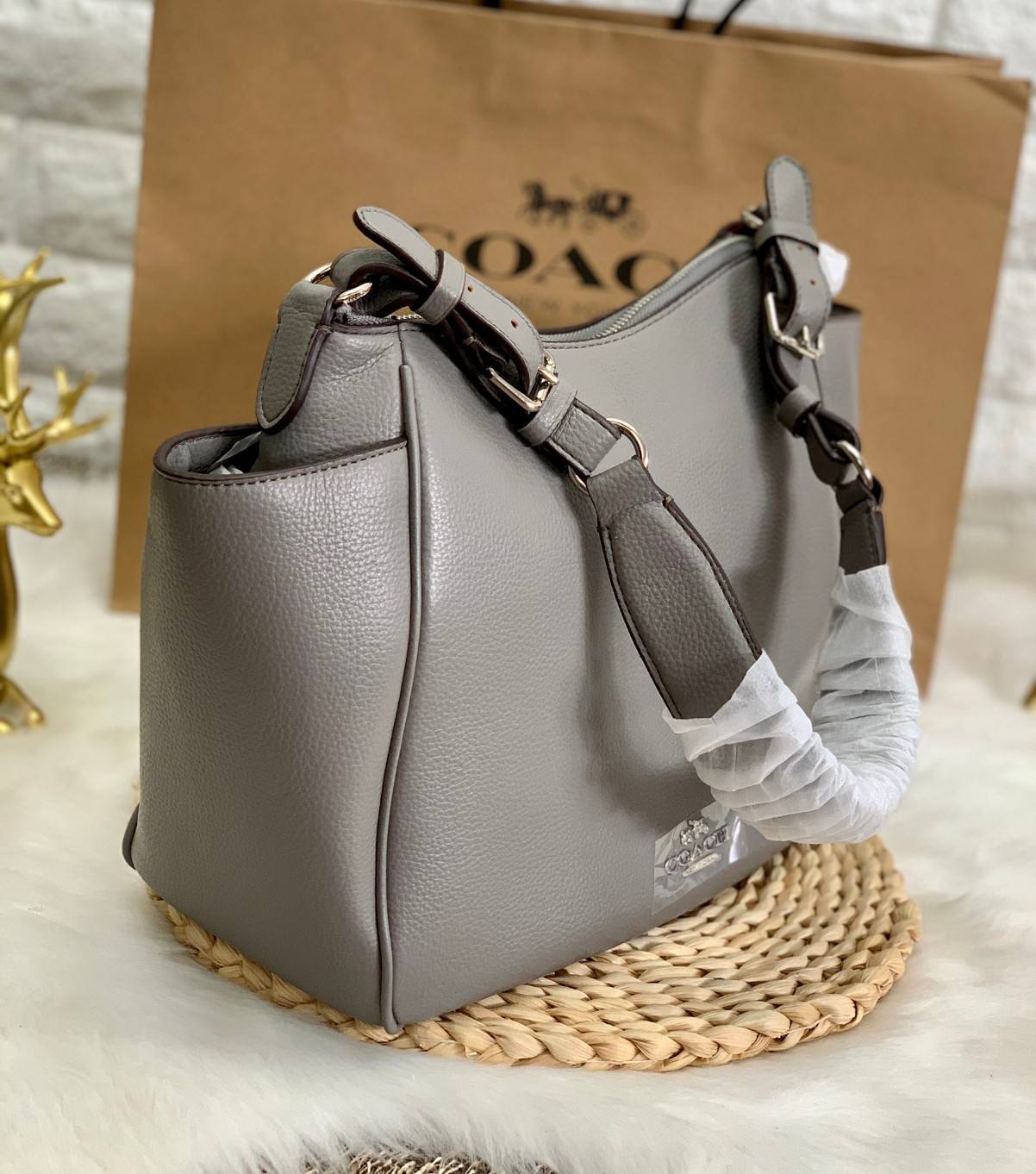 สินค้าออกใหม่ พร้อมคอลเลคชั่นสีใหม่ล่าสุดค่ะ! COACH RORI SHOULDER BAG ((C2855)) พร้อมส่งที่ไทย สวยก่อนใครแน่นอนค่ะ! กระเป๋าสะพายไหล่ หนังแท้ชั้นดีที่สุด หนังนิ่ม ทรงสวย หลงรักแน่นอนค่ะ