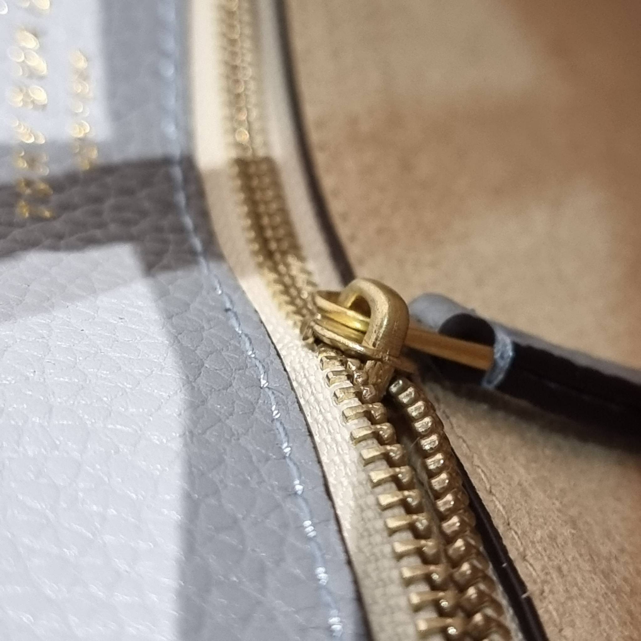 TORY BURCH MILLER SHOULDER BAG / Tory Burch Bag รุ่นยอดนิยม รุ่นหายาก รุ่นที่สาวๆตามหา ใบนี้เลย!! สวยหรู ผู้ดีทุกสี