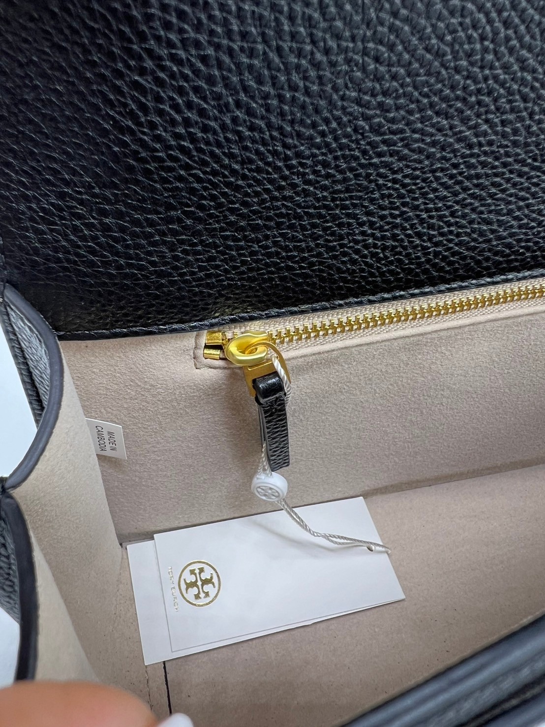 TORY BURCH MILLER LEATHER SHOULDER BAG กระเป๋าสะพายสวยหรู ผู้ดีทุกสี สายถอดได้ ถือเป็นคลัชได้ เกรดออริ สลับแท้ 1:1 ใช้งานต่างประเทศได้