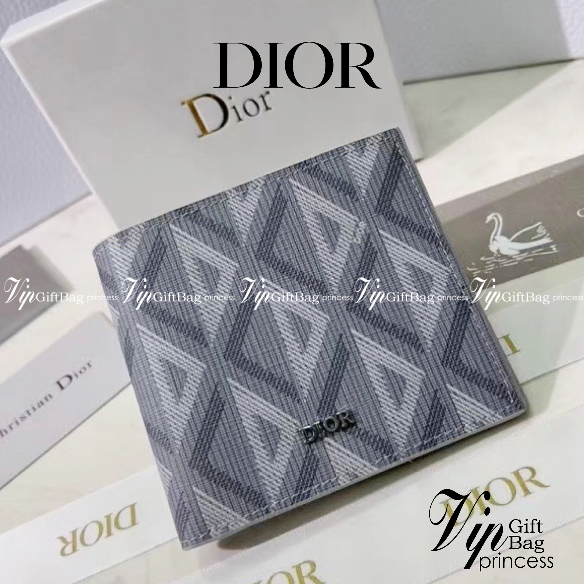 DIOR Wallet CD Diamond Canvas กระเป๋าสตางค์ใบสั้น พร้อมส่งที่ไทย ภาพสินค้าถ่ายจากงานขายจริง ใช้งานต่างประเทศได้