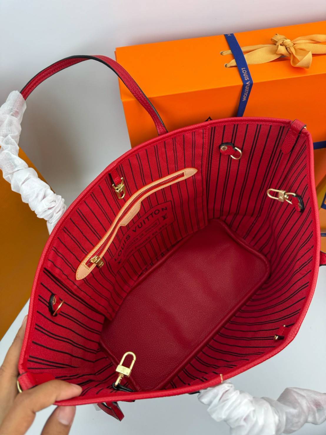 ORI หนังแท้ | LV Inside Out MM Tote Bag กระเป๋าสะพายทรงโท้ท พร้อมใบเล็ก