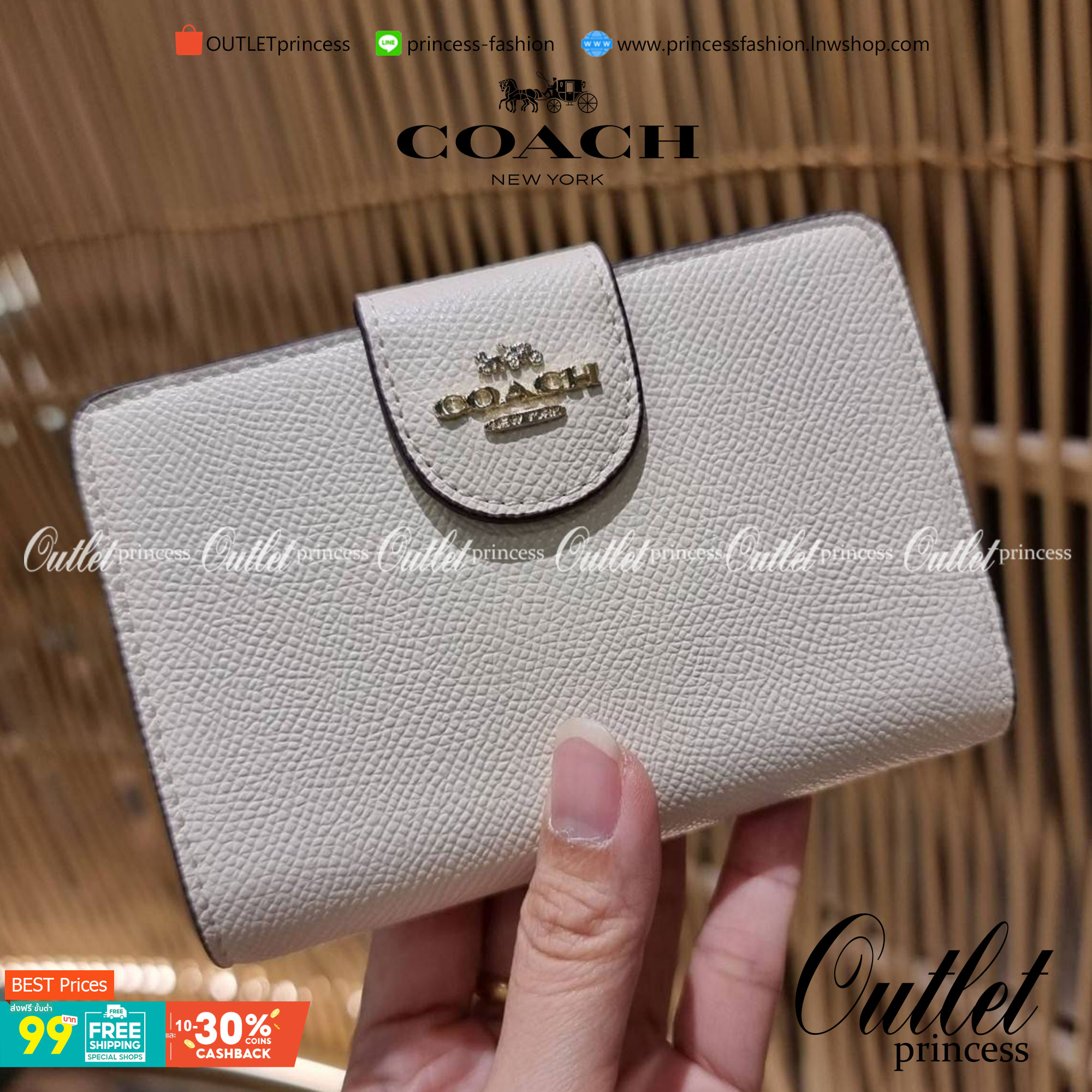 COACH 6390 MEDIUM CORNER ZIP WALLET เดอะเบสท์รุ่นที่สาวๆตามหา!! ดีไซน์ใหม่ สวยสะกด!! กระเป๋าสตางค์ใบกลาง สีคลาสสิค เรียบแต่แฝงความหรู บอกเลยว่ามันละมุนมาก!! ด้วยวัสดุหนัง crossgrain ที่ดูแลรักษาง่าย และยังดูผู้ดี ถือใช้แล้วขับผิวทุกสี ภายในมีช่องใส่บัตรแล