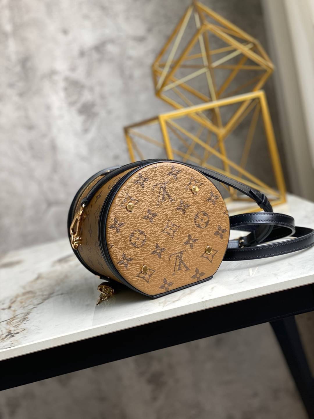 LV Cannes Monogram Reverse Canvas / LV Bucket Bag เกรดใช้งานสลับใบจริงได้ เทพออริจินอล เนื้องานสวยงาม หนังแท้ ภาพสินค้าถ่ายจากงานขายจริงใช้งานต่างประเทศได้