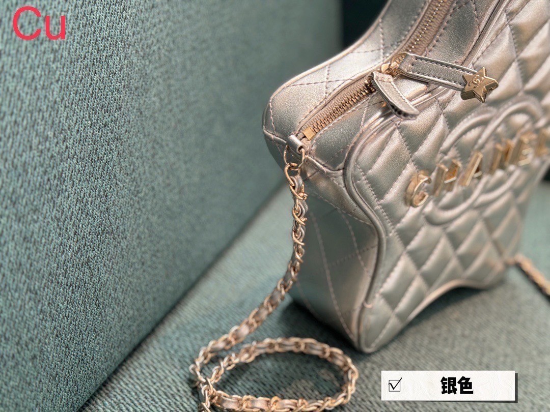 CHANEL STAR BAG IN LEATHER กระเป๋าสะพายรูปดาว ดีไซส์น่ารักน่าใช้ เกรดไฮเอน 1:1 ใช้งานต่างประเทศได้