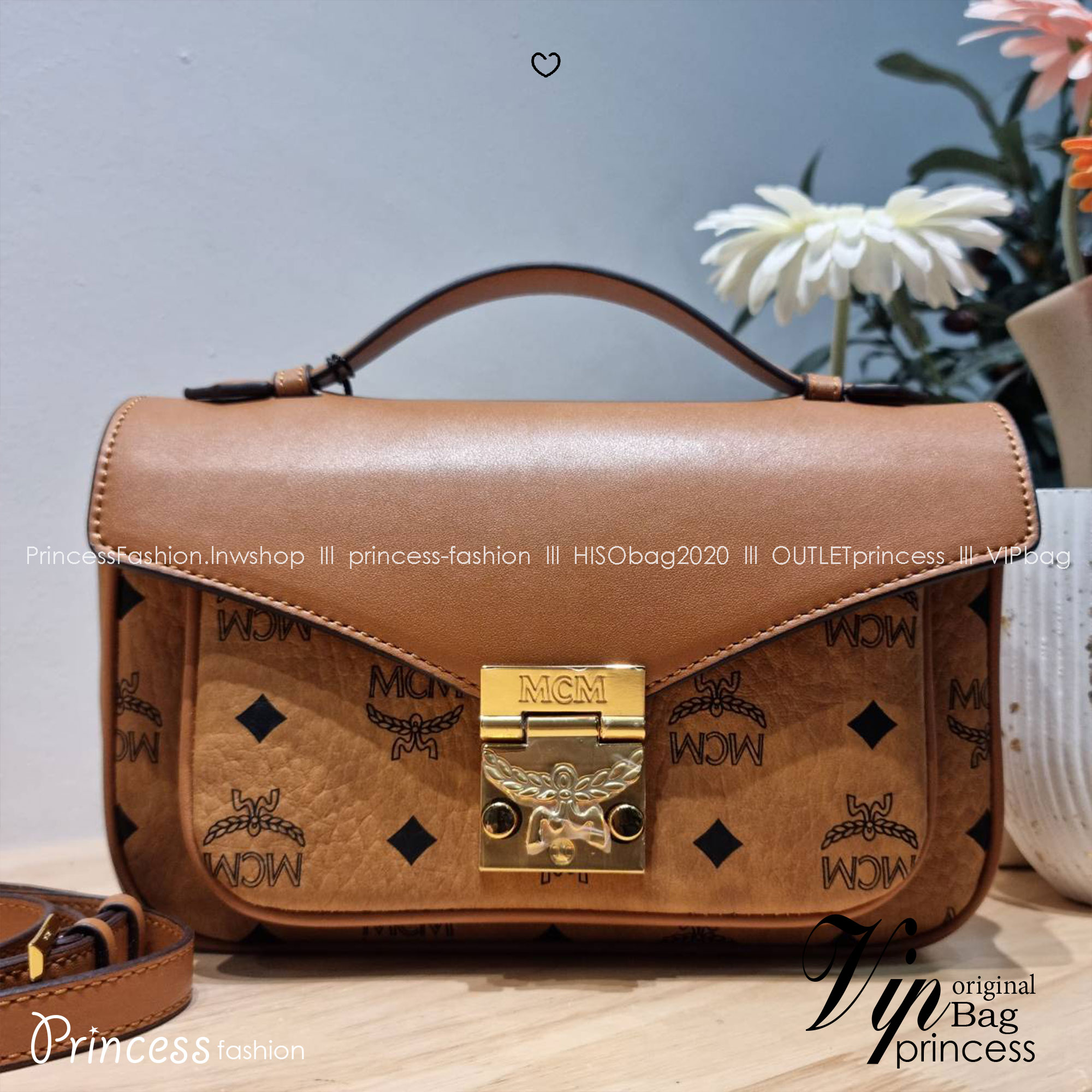 ORI | หนังแท้ M.C.M TRACY CROSSBODY BAG IN VISETOS ใหม่ล่าสุด กับรุ่นยอดฮิตที่รอบนี้ดีไซน์ใหม่ออกมาสวยโฉบเฉี่ยว ใช้งานได้แมทช์กับทุกไลฟ์สไตล์