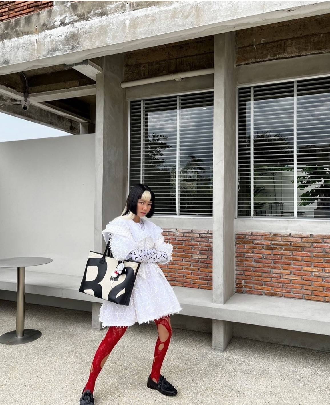 Rally movement tote bag กระเป๋าทรงโท้ท ดีไซน์คลาสสิค เรียบง่ายแต่ดูแพง มีระดับสุดๆ ไอเท็มสุดปัง ออกมาก็ sold out ไวมากๆ รุ่นใหม่และเป็นรุ่นที่ตามหา