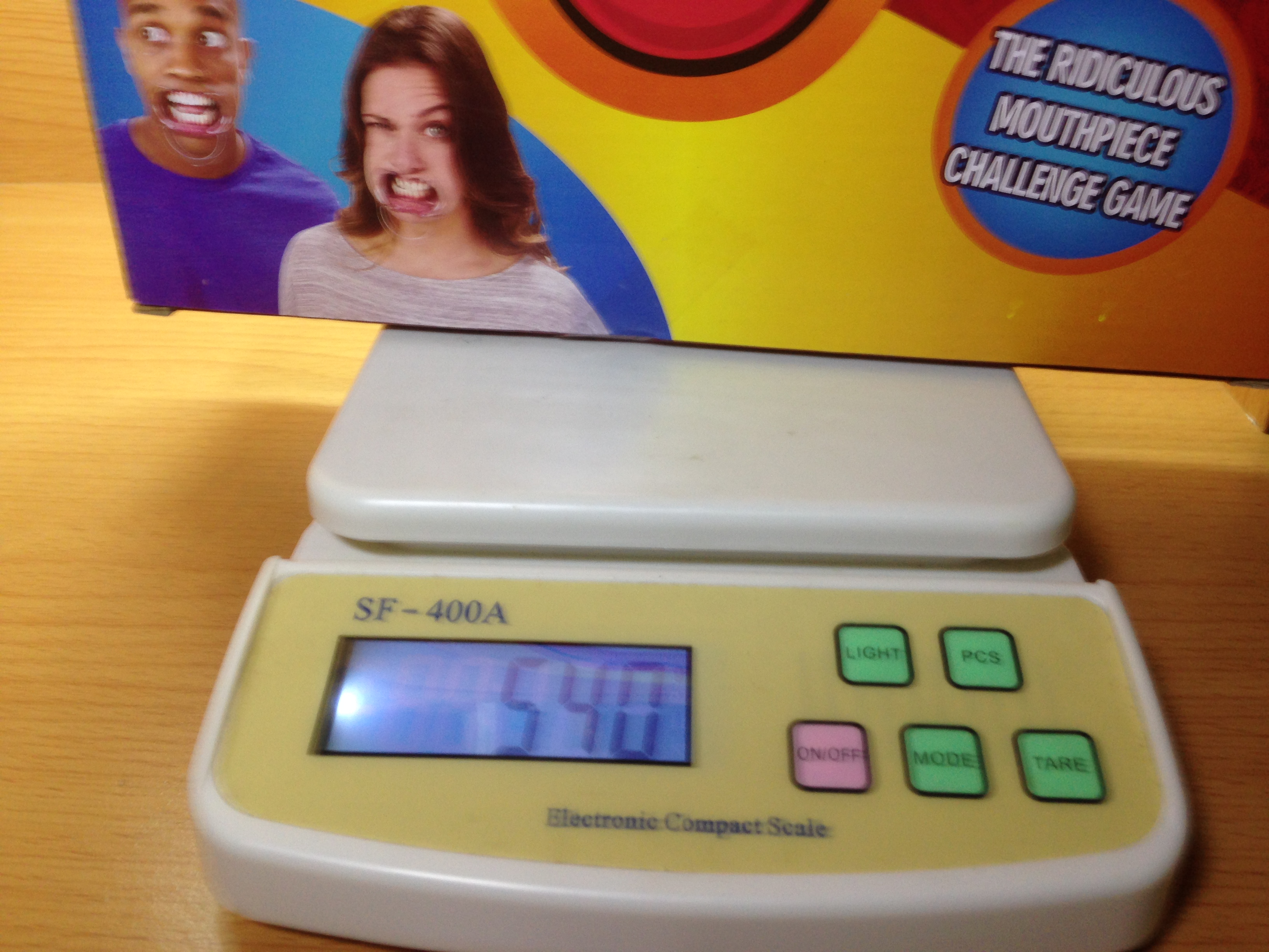 เกมใบ้คำ (Speak Out)