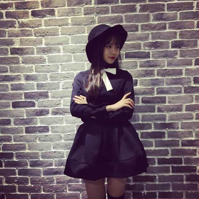พร้อมส่ง 🌽 Black bow dress เดรสกระโปรงยาวสีดำแต่งริบบิ้นสีขาว (IN33064)