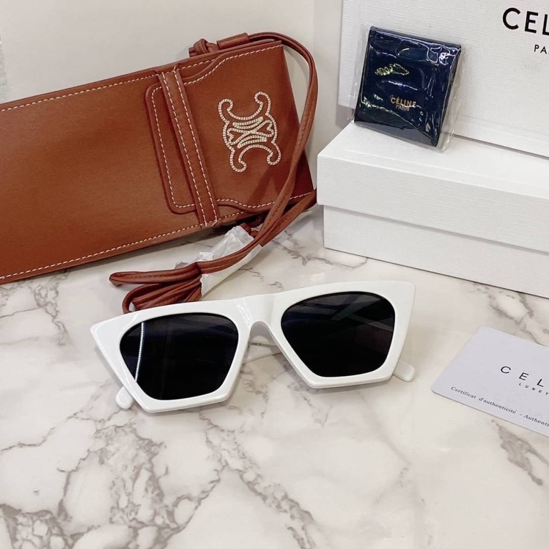 แว่นตาลิซ่า Celine Sunglass เกรดท็อปออริ 1:1 สลับแท้ เกรดดีสุด ใช้งานต่างประเทศได้ มาพร้อมกระเป๋าใส่แว่นปักลายซีลีน ภาพถ่ายจากงานขายจริง