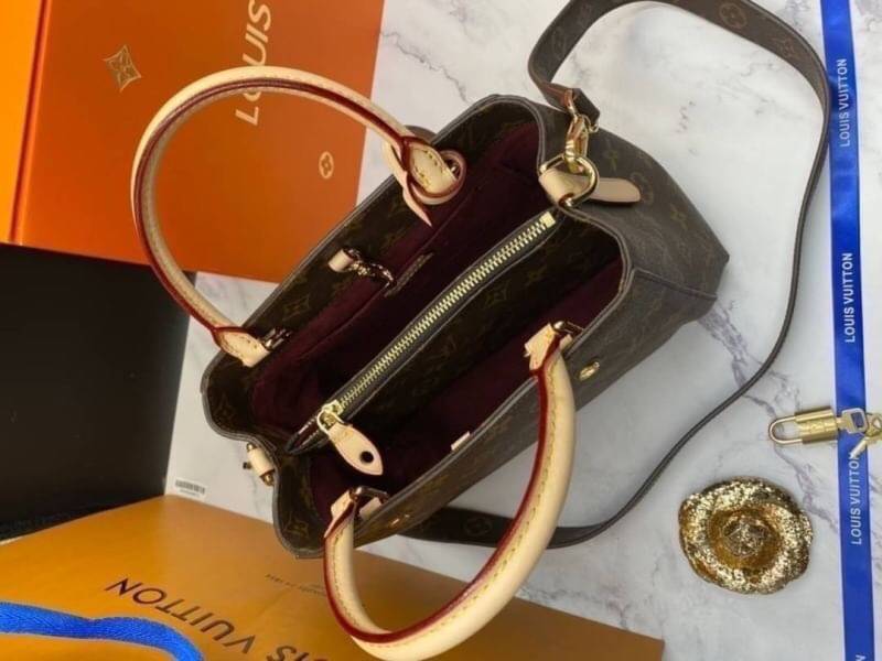 VIP 】หนังแท้ LOUIS VUITTON Montaigne BB M41055