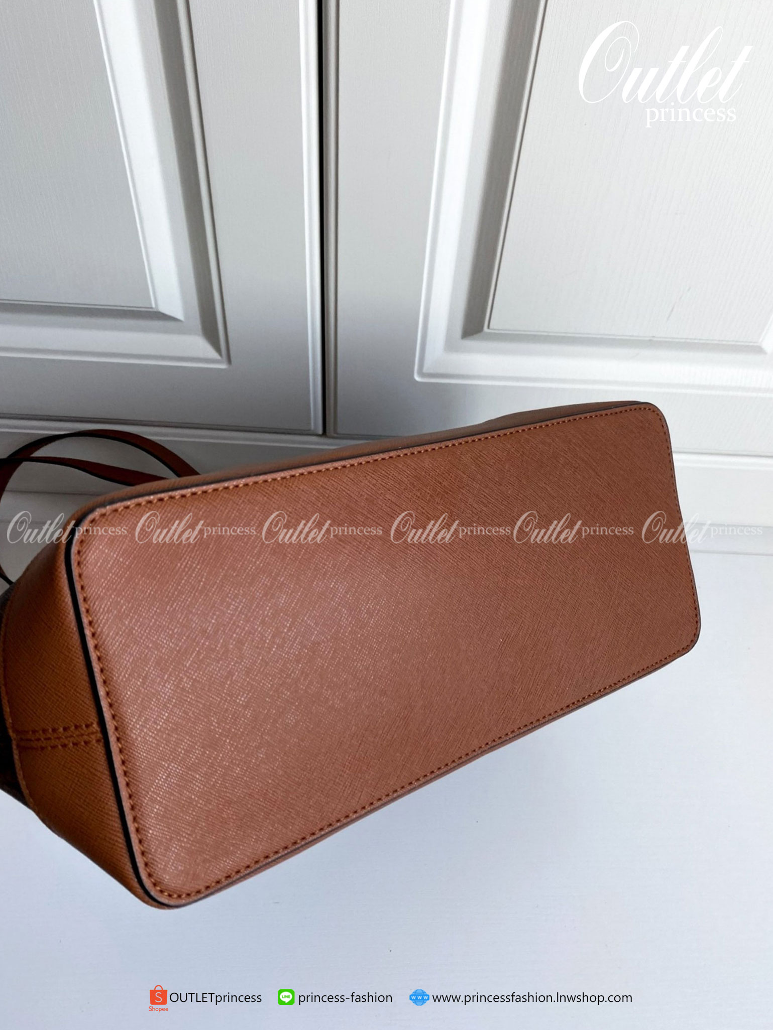 ของแท้ 100% MICHEAL KORS TOTE BAG ของแท้ กระเป๋าสะพายทรง SHOPPING BAG