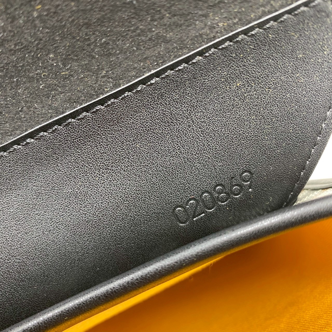 ORI หนังแท้ | Goyard Coursier Messenger bag กระเป๋าแมสเซ็นเจอร์ดีไซน์ใหม่ กะทัดรัดใช้งานได้อย่างคล่องตัว เหมาะมากสำหรับสายสปอร์ต ที่สุดของความหรูตอบโจทย์การใช้งาน ใบจริงสวยงามตามรูปค่ะ