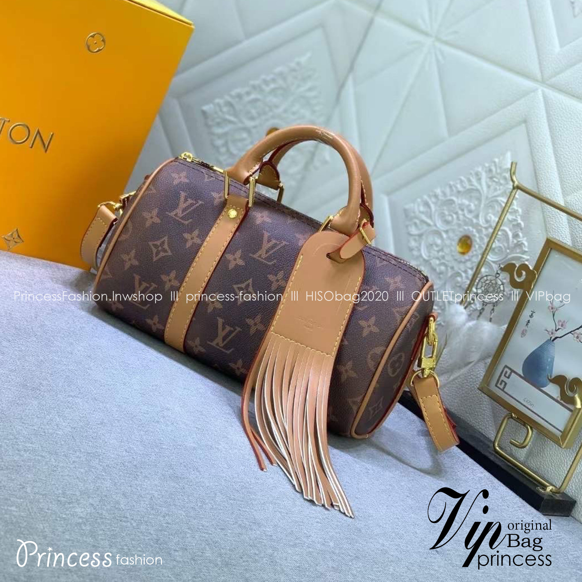 LV Keepall Bandouliere 25 Monogram Canvas กระเป๋าสะพายใบเล็กโมโนแกรม รุ่นใหม่ห้อยพู่ เกรดออริ 1:1 ใช้งานต่างประเทศได้