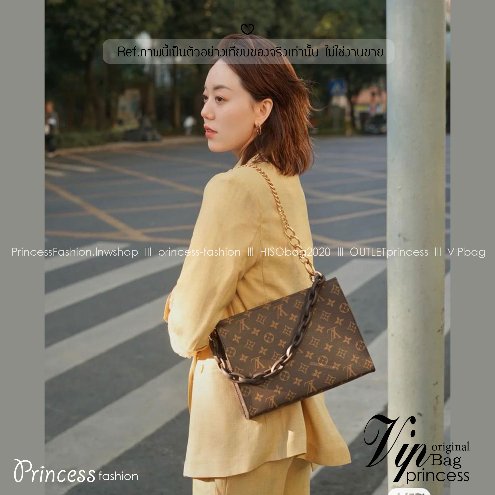 LV Poche Toilette Monogram Canvas / LV Clutch กระเป๋าถือทรงคลัช/ทรงพอช พร้อมสายสะพายถอดได้ ใช้ได้ทั้งชายหญิง โดดเด่นด้วยสายโซ่ใหญ่ตกแต่ง ด้วยรูปทรงกะทัดรัดใช้งานได้อย่างสะดวก