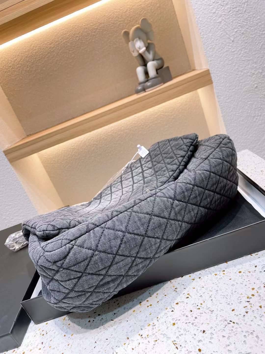 CHANEL Large Denim Flap Bag พร้อมส่ง 2 สี 16"