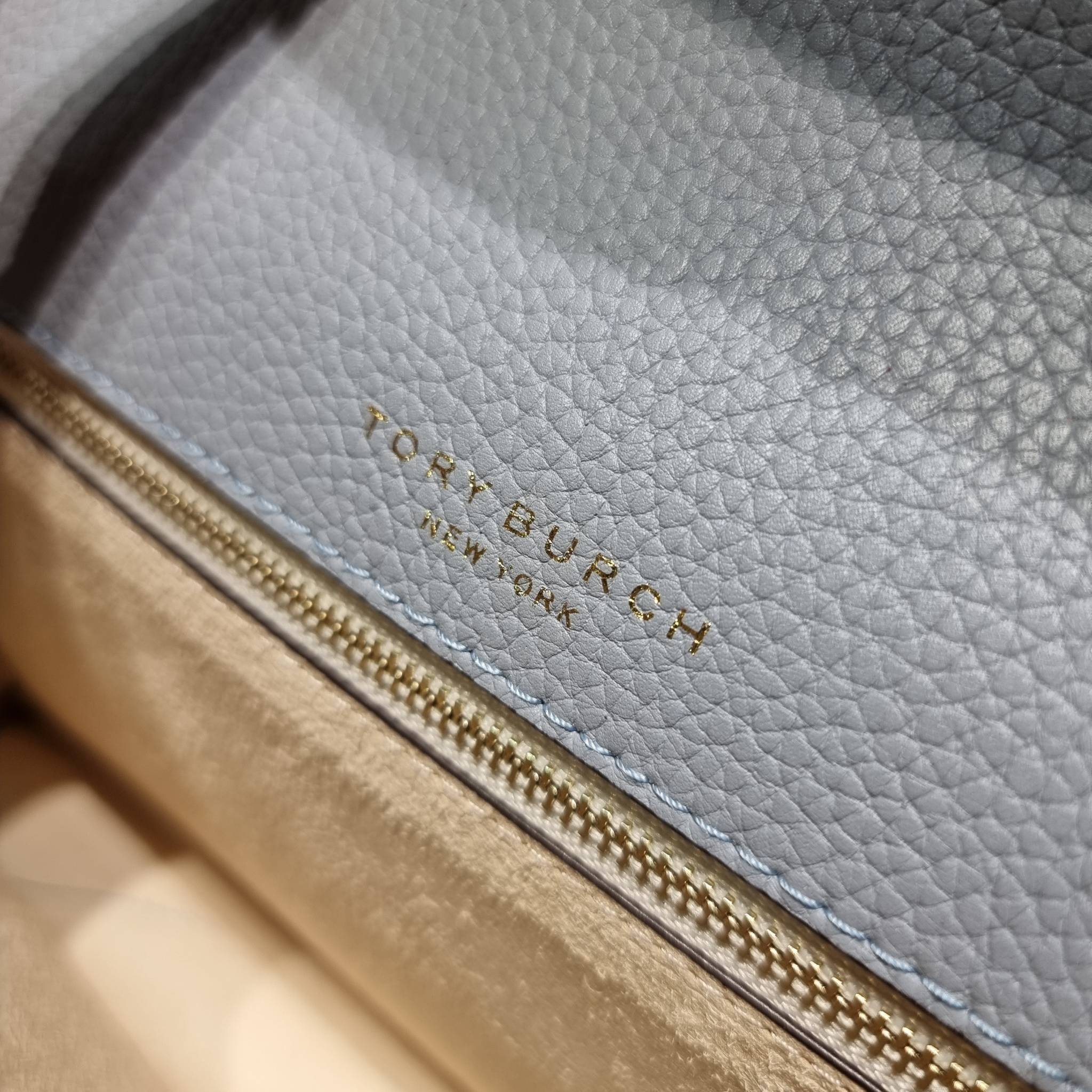 TORY BURCH MILLER SHOULDER BAG / Tory Burch Bag รุ่นยอดนิยม รุ่นหายาก รุ่นที่สาวๆตามหา ใบนี้เลย!! สวยหรู ผู้ดีทุกสี