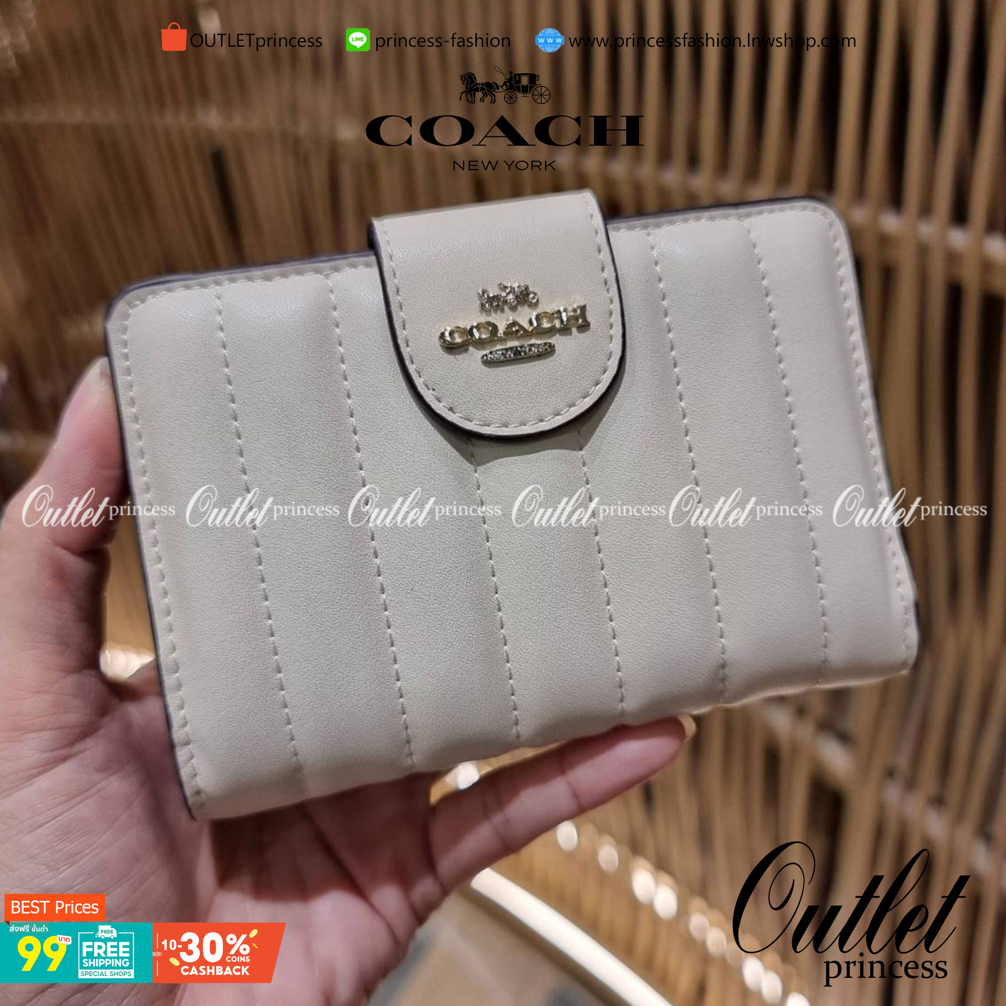 COACH C3454 MEDIUM CORNER ZIP WALLET ความหรูที่ซื้อได้!! กระเป๋าสตางค์ดีไซน์ใหม่ล่าสุด ออกแบบมาหรูดูดี ดีเทลลูกเล่นบุหนัง nappa นิ่มขึ้นเงาสวยมากๆ เปิด-ปิดใช้งานง่าย มีช่องซิปแยก มีช่องใส่บัตร ใส่ธนบัตรได้ทุกชนิด สะดวกใช้จริงๆใบนี้ สาวๆได้ไปใช้แล้วไม่อยาก