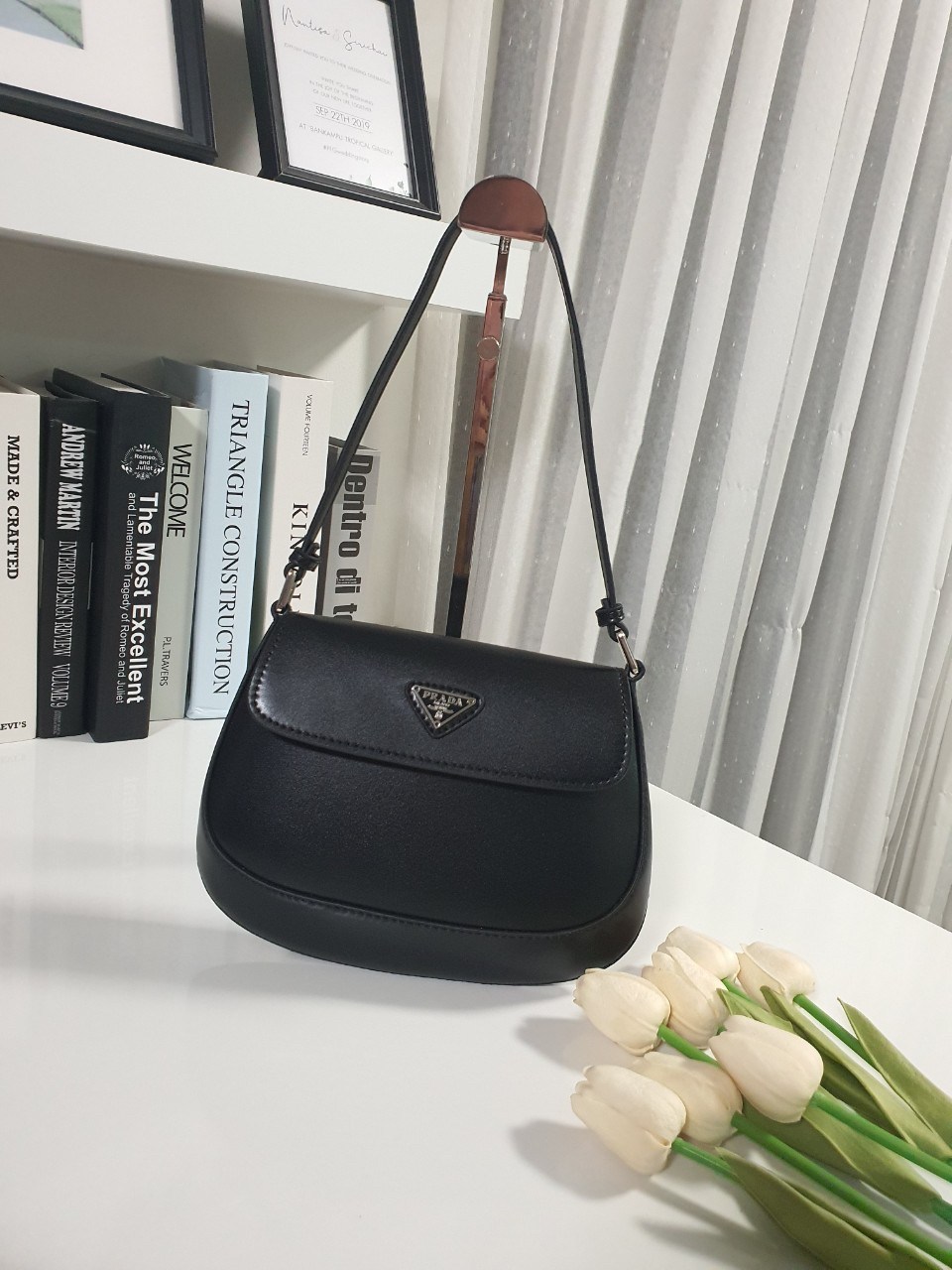 Prada งานพรีเมี่ยมกิ้ฟท์จากเคาเตอร์ต่างประเทศ PRADA CLEO BRUSHED LEATHER SHOULDER BAG WITH FLAP