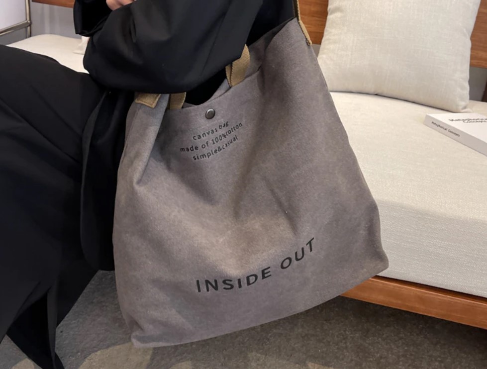 กระเป๋าสะพายผ้าแคนวาส ทรงสี่เหลี่ยม ใบใหญ่ ใส่ของได้เยอะ กระเป๋าผ้าแคนวาส ผู้หญิง สวย ๆ 178669