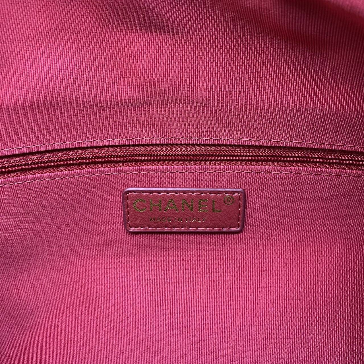 Chanel Maxi Hobo Bag 23B 36cm ออริสลับแท้ ใช้งานต่างประเทศได้ งานเกรดหนังสวย อะไหล่ทองสวยหรู กระเป๋าสะพายทรงโฮโบใบใหญ่ จุของได้เยอะ มี 2 ขนาดกำลังสวย ดีไซน์ใหม่ 2023 ตัวแม่ตัวมัม ห้ามพลาดเลยค่า