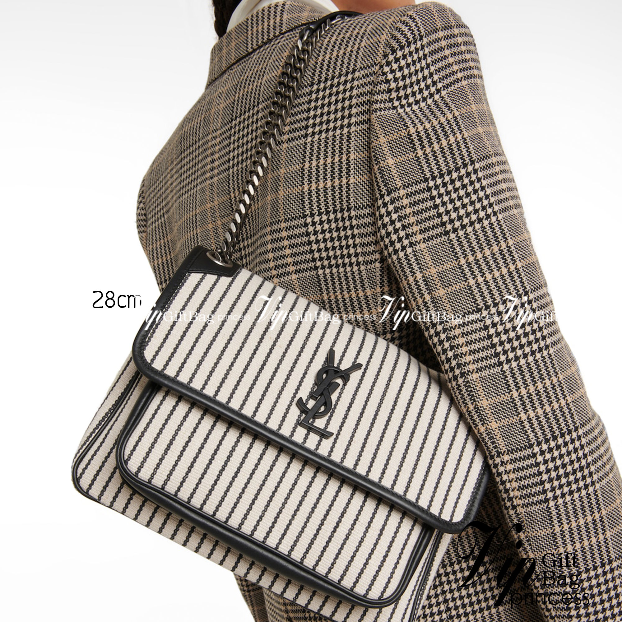 YSL Niki Medium Striped Canvas Shoulder Bag / YSL Niki Striped / YSL NIKI MEDIUM CHAIN BAG IN CANVAS เกรดเทพ ออริจินอล งานหนังแท้และผ้าแคนวาสอย่างดี ภาพถ่ายจากงานขายจริง ใช้งานต่างประเทศได้