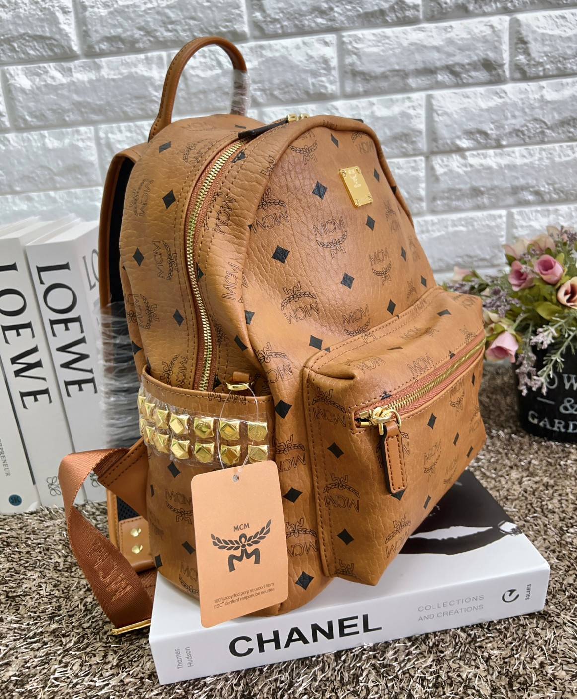 M.C.M Stark Side Studs Backpack in Visetos กระเป๋าเป้คลาสสิก รุ่นที่สามารถใช้งานได้ตลอดทั้งวันและได้ทั้งชาย/หญิง 🧡เกรดท็อปออริ เทียบแท้ 1:1 เกรดดีสุด ใช้งานต่างประเทศได้