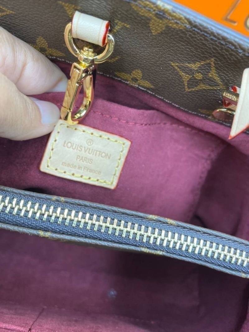 VIP 】หนังแท้ LOUIS VUITTON Montaigne BB M41055