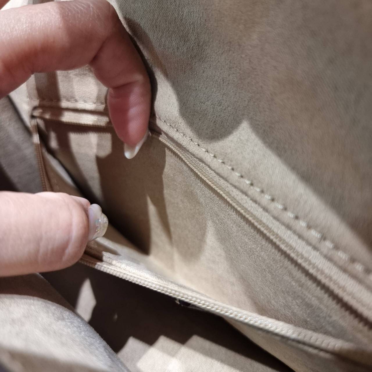 COACH CR528 ELIZA FLAP CROSSBODY IN SIGNATURE CANVAS กระเป๋าสะพายสุดหรู ดีไซน์โลโก้รุ่นใหม่สวยเด่น เกรดท็อปออริ เกรดดีสุด สลับแท้ 1:1