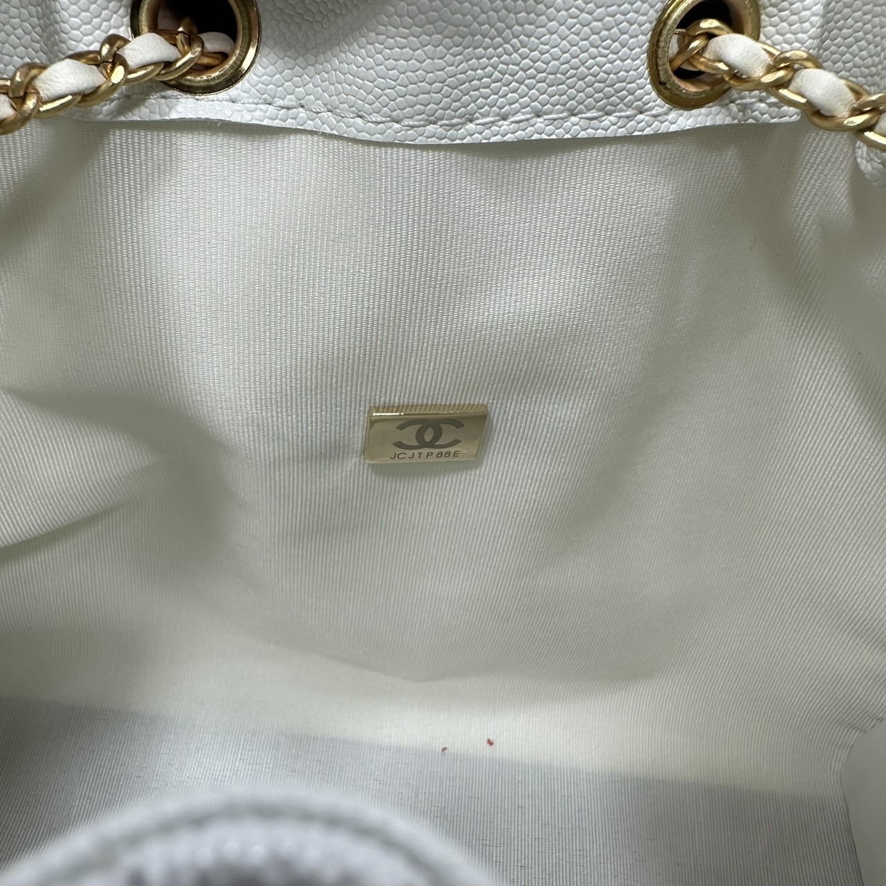 ORI หนังแท้ | 25cm CHANEL 25 Small Handbag Spring-Summer 2025 กระเป๋าสะพายรุ่นใหม่สุดฮอตแห่งปี หนังแท้ลายเกรน ที่สุดแห่งความไอคอนิก มาพร้อมใบเล็ก อะไหล่สีทองสวยหรู