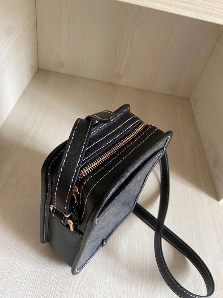 Coach Zip Camera Bag In Signature Canvas CA182 พร้มส่งที่ไทย Camera Bag Men’s retro classic Aging men’s cross-body Bag, mobile Bag Camera Bag