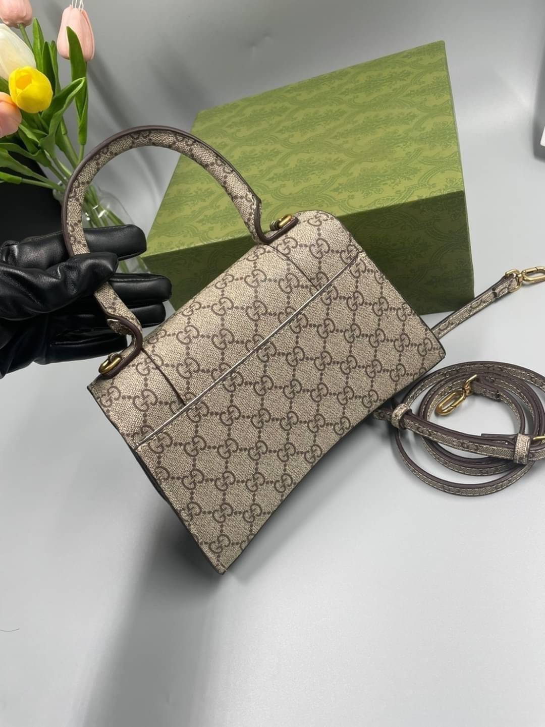 Gucci x Balenciaga The Hacker Project Small Hourglass Bag พร้อมส่งที่ไทย ภาพสินค้าถ่ายจากงานขายจริง ใช้งานต่างประเทศได้