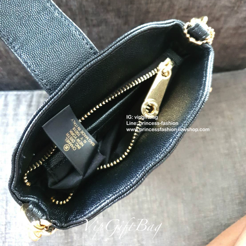 กระเป๋า Chanel Mini Crossbody Twist bag with gold chain