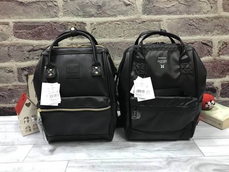 ANELLO WATER RESISTANCE “ Limited Edition “ คอลเลคชั่นใหม่ล่าสุดของรุ่นที่ขายดีติดอันดับ ผลิตจาก Polyester PVC 100%กันน้ำกันฝน ออกแบบกระทั่งช่องซิปไม่ต้องกลัวน้ำซึมผ่าน มีช่องใส่ PC Holder แบ่งช่องใส่ของเป็นสัดส่วน และเป็นระเบียบ ฟังก์ชั่นการใช้งานยังครบเ