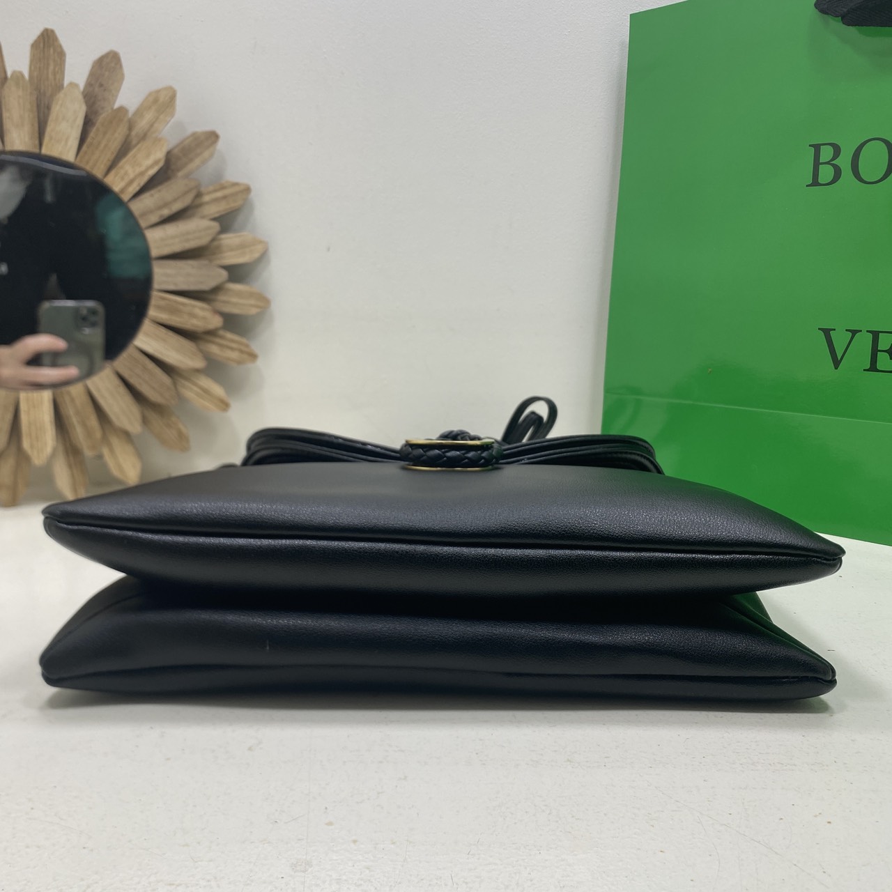 ORI หนังแท้ | Bottega Veneta Liberta Bag / BV Crossbody Bag กระเป๋าสะพายสุดชิค ดีไซน์เรียบหรูโดดเด่น 🤍 เกรดออริจินอล หนังแท้