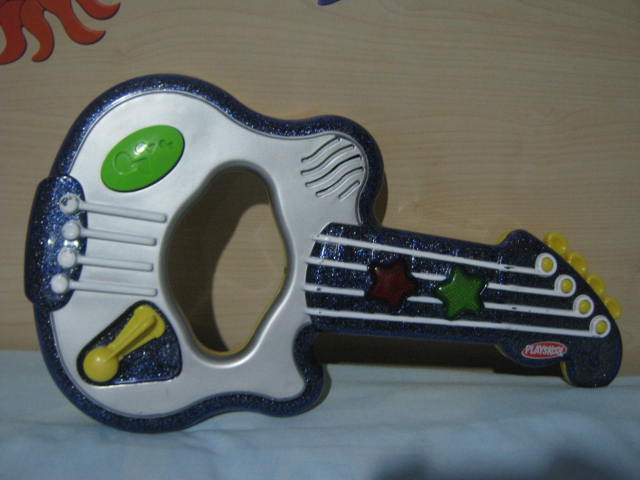 Hasbro Playskool Song Magic Guitar ของเล่นมือสอง