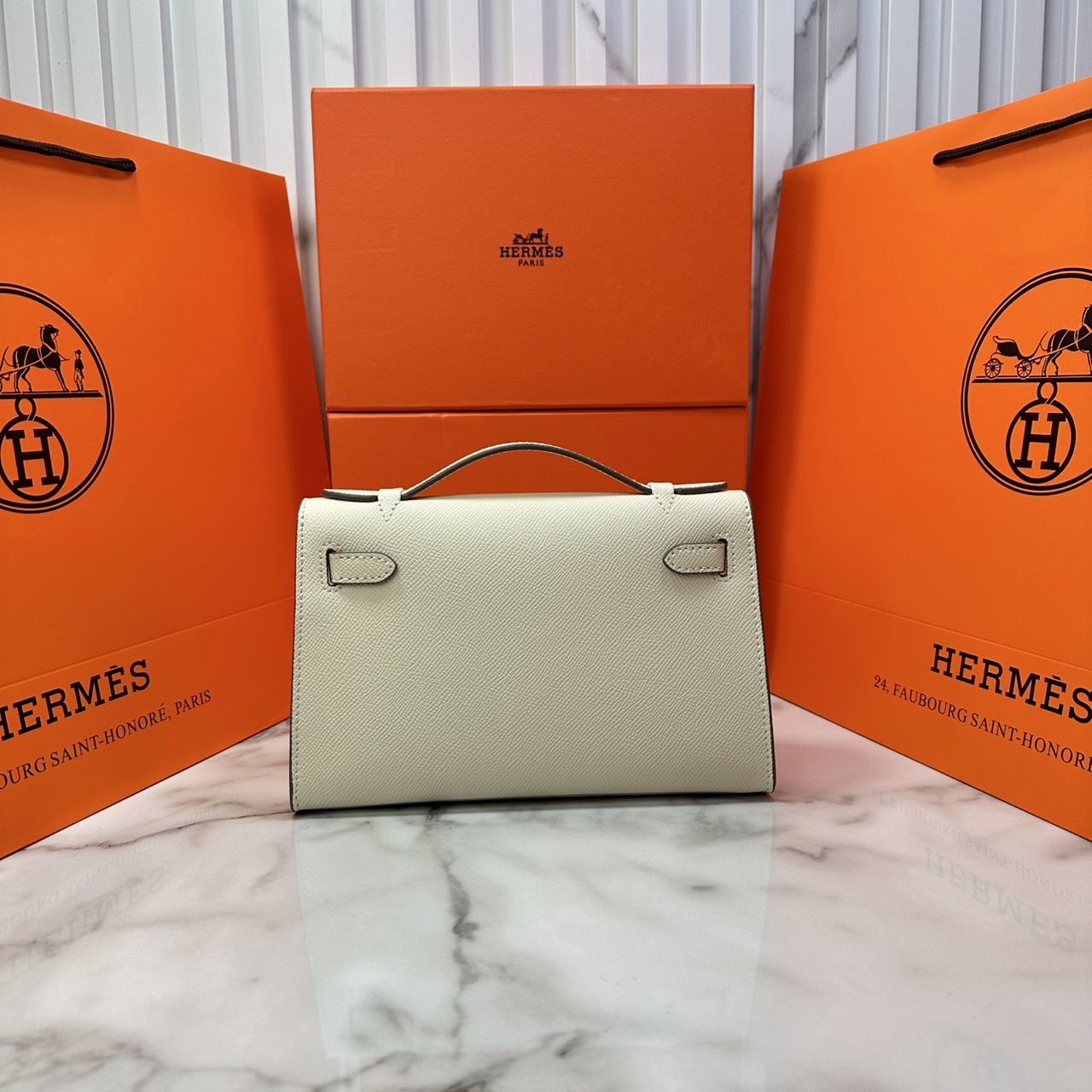ORI หนังแท้ | Hermes Mini Kelly Pochette 20cm จิ๋วแต่แจ๋ว ราคาพุ่งยิ่งกว่าทอง กระเป๋าสะพายที่สุดแห่งหรูหราลัคชู นิยามของความสง่างามเหนือกาลเวลา