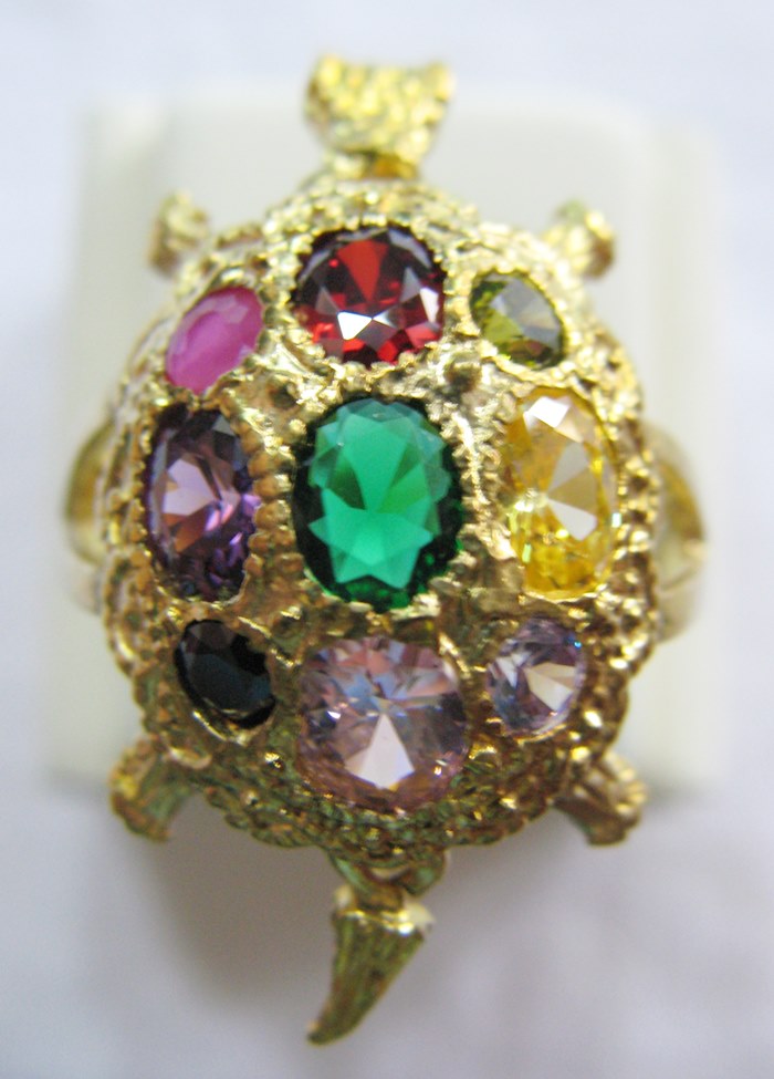 สินค้าจองค่ะ แหวนเต่าดุ๊กดิ๊กพลอยนพเก้าหัวหางกระดิกได้ เสริมสิริมงคล อายุยืน ค้าขายร่ำรวย แบบ2ค่ะ