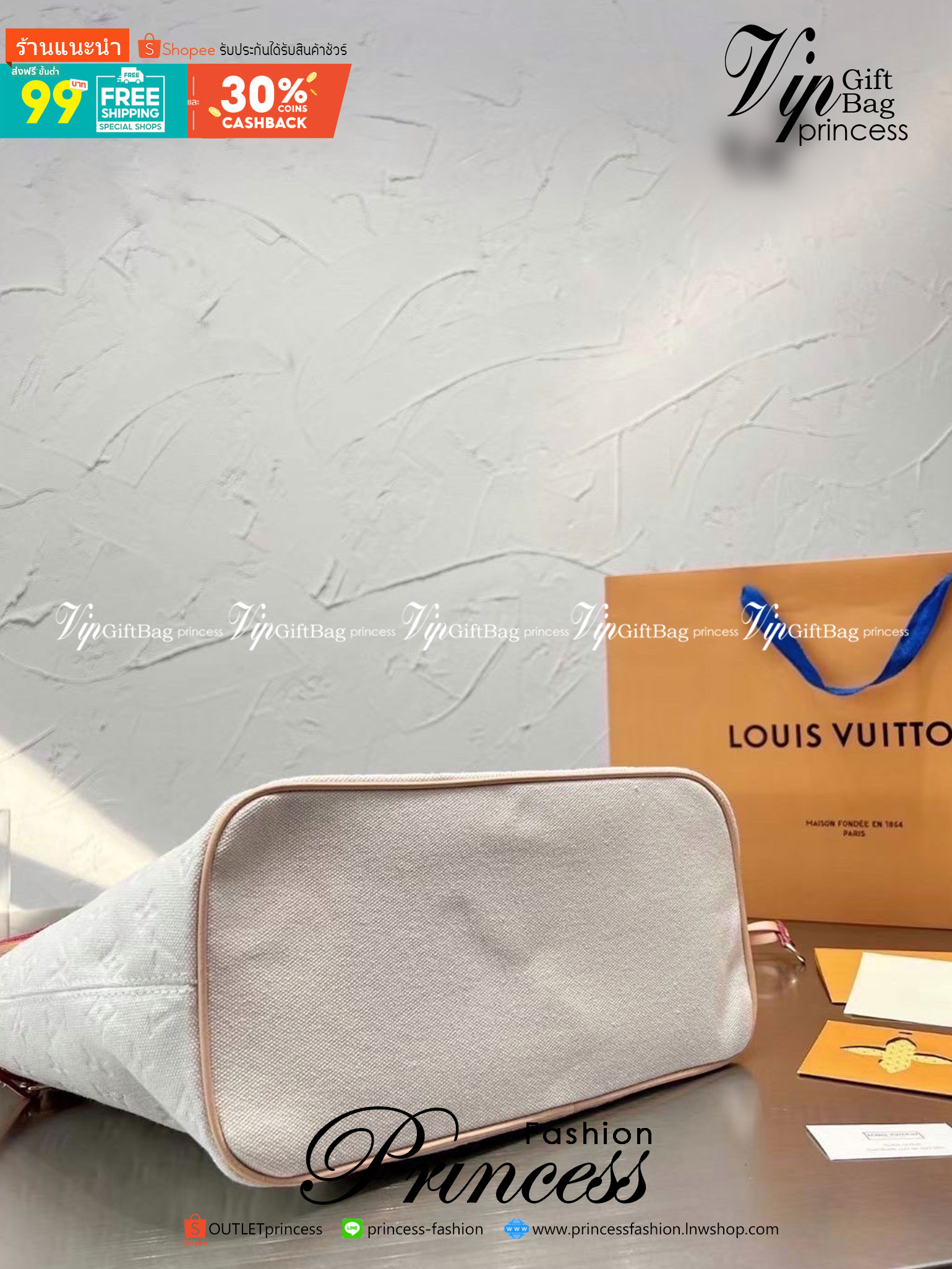 LV Tote Bag / LV Hawaii Summer Bag กระเป๋าสะพายทรงโท้ท มาพร้อมใบเล็กน่ารัก วัสดุหนังแคนวาสปั้มลายโมโนแกรม รุ่นลิมิเตด ฮอตสุดเเล้วซิส ได้ทุกลุค เกรดงานสวย น่ารักมากๆ งานชนชอป ใช้ได้ Everyday Look เลยค่า